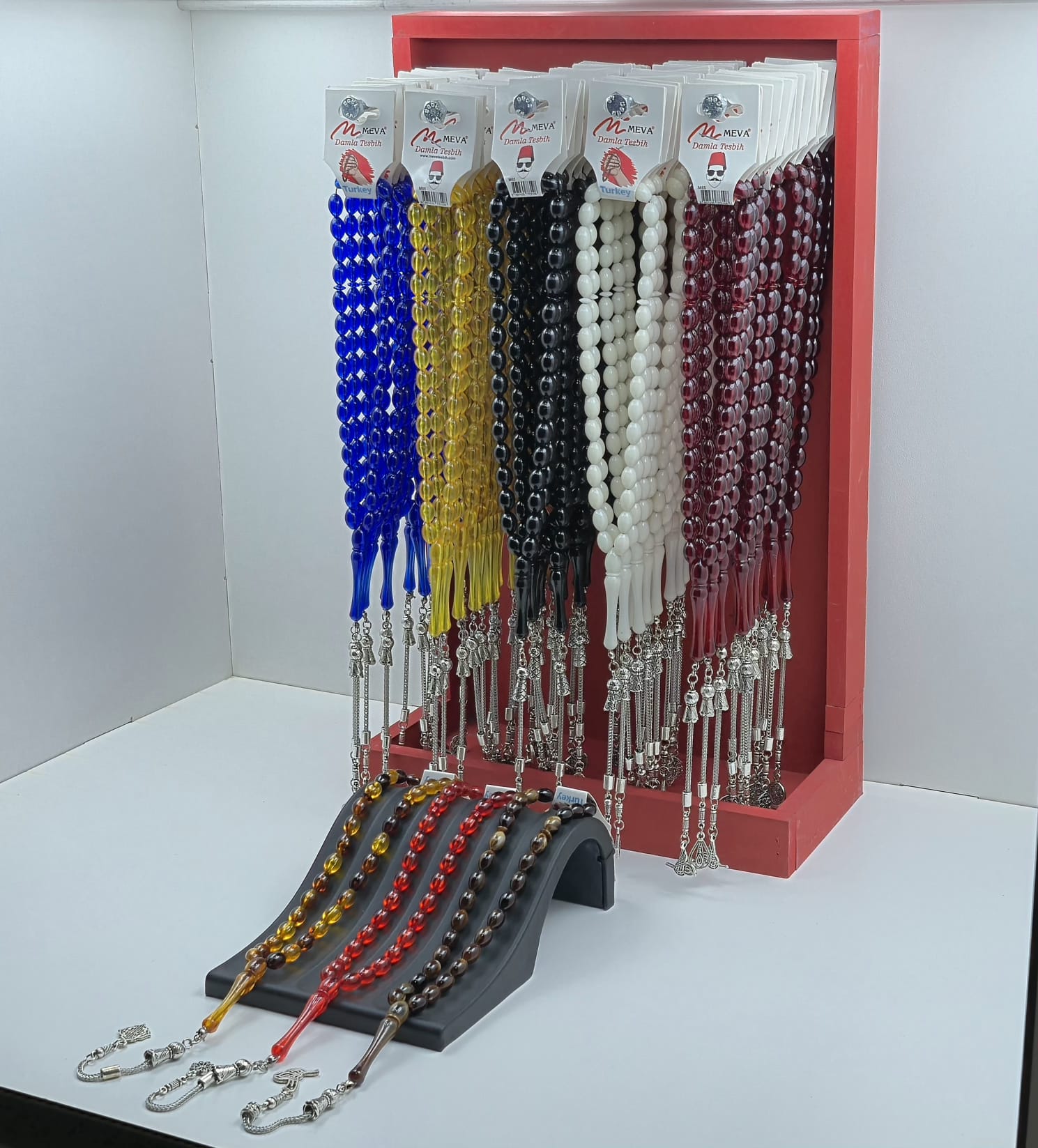 TESBİH DAMLA LÜX PÜSKÜLLÜ M65 (60'LI STANT FİYATI)